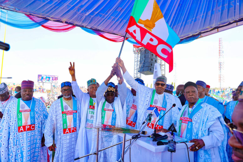 President Buhari presents Tinubu in Bauchi