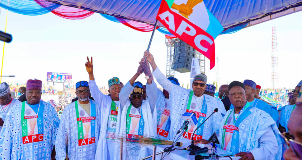 President Buhari presents Tinubu in Bauchi